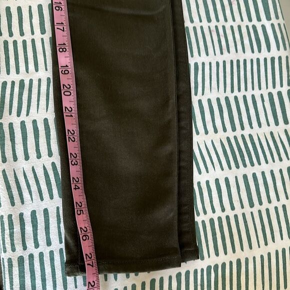 Paige Denim Hoxton Ankle Skinny Leg Jean Forest Green Chive Luxe Coating Size 26 - Picture 11 of 11